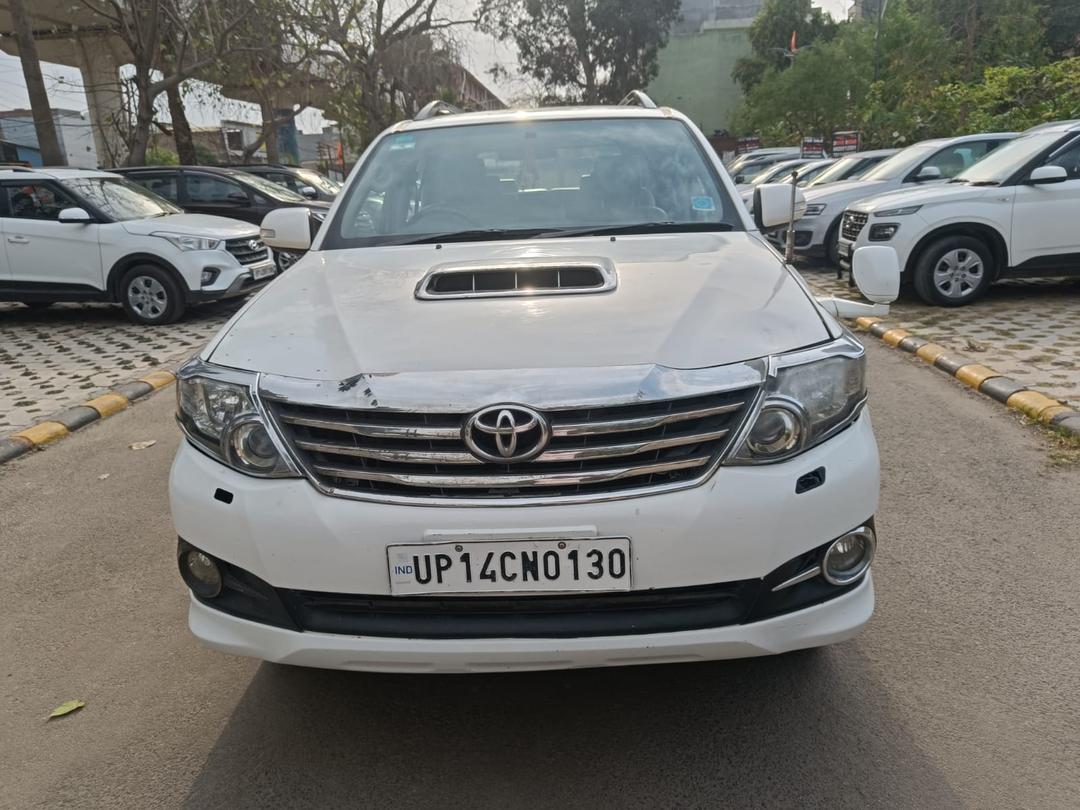 2015 FORTUNER 4X2 MANUAL 1ST