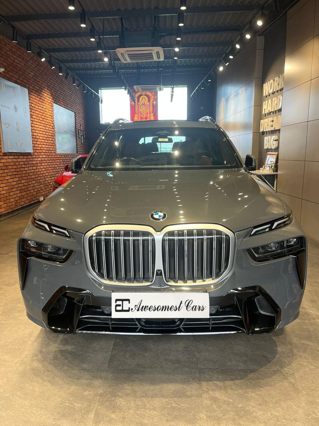 2023 BMW X7 M40i LCI MSPORT